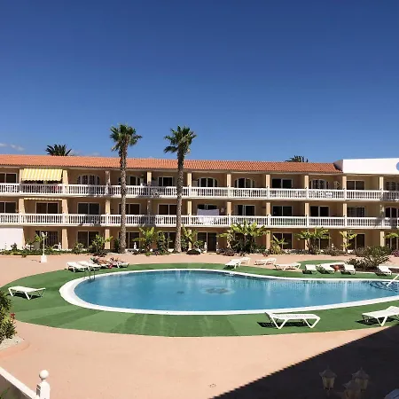 Bright Horizons Studio: Seaside Serenity In Apartment Costa Del Silencio