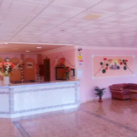 Bright Horizons Studio: Seaside Serenity In Costa Del Silencio