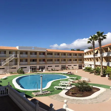 Bright Horizons Studio: Seaside Serenity In *