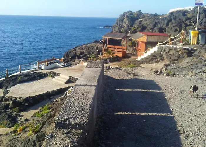 Cozy In 45 M² With Sea View Apartman